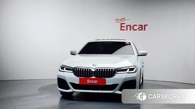 BMW 5 Series (G30) id 3586647 из Кореи 13