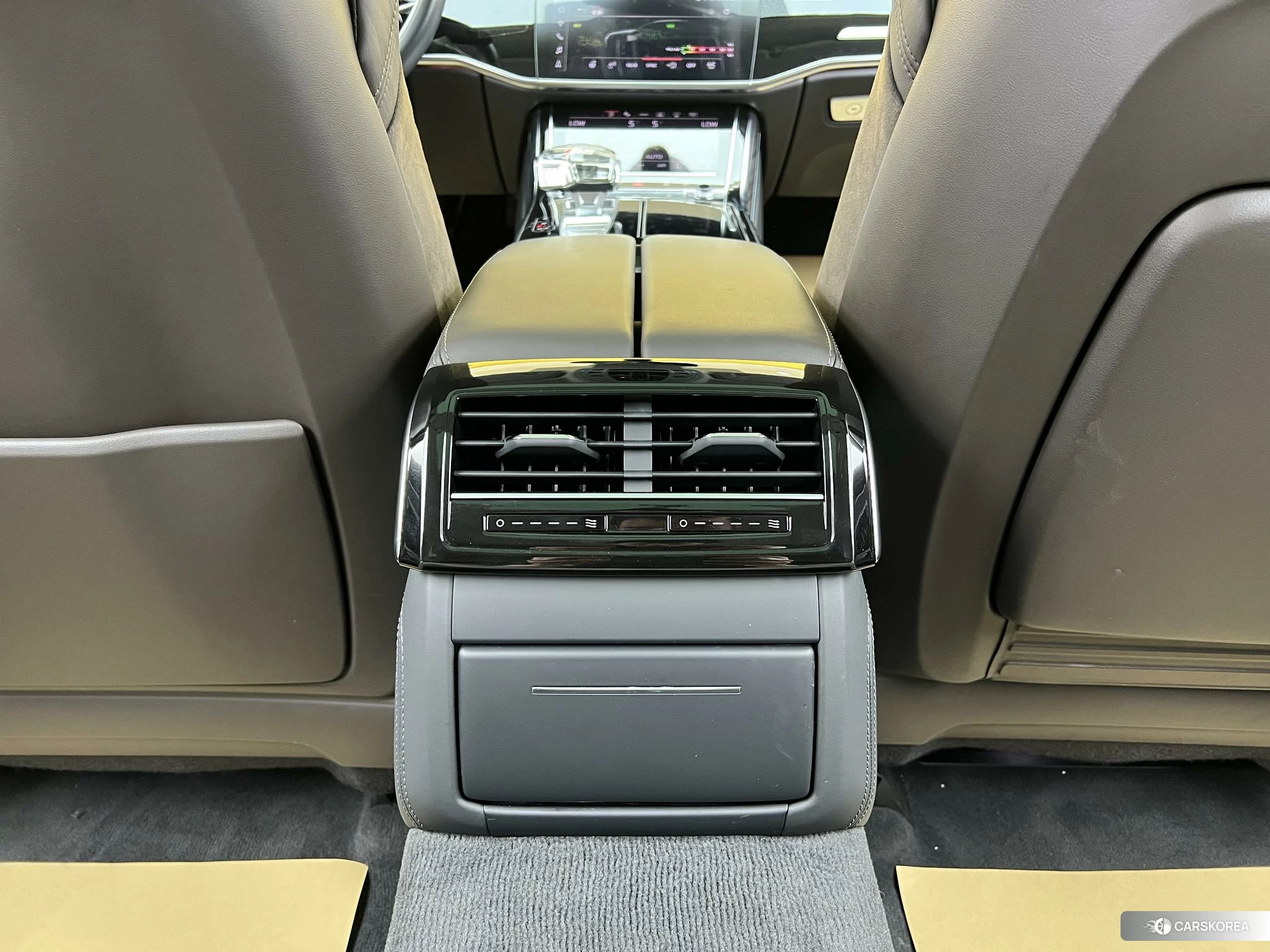 Audi A8 id 4513616 из Китая 23
