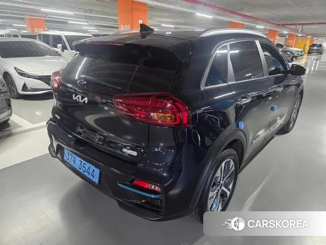 Kia Niro EV id 3540278 из Кореи 12