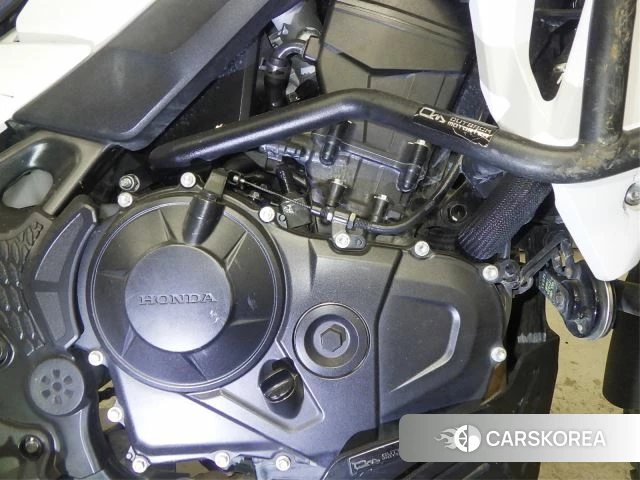 Engine photo