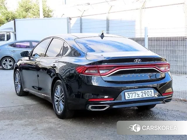 Hyundai Grandeur IG id 3499930 из Кореи 13