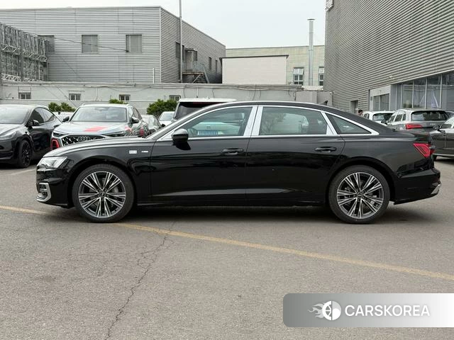 Audi A6L 2026 Черный из Китая, фото 3