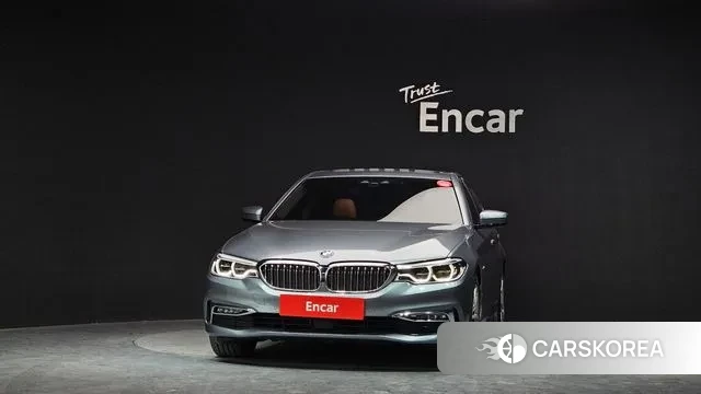 BMW 5 Series (G30) id 3345364 из Кореи 13