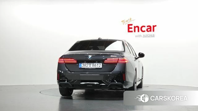 BMW 5 Series (G60) id 4649485 из Кореи 23