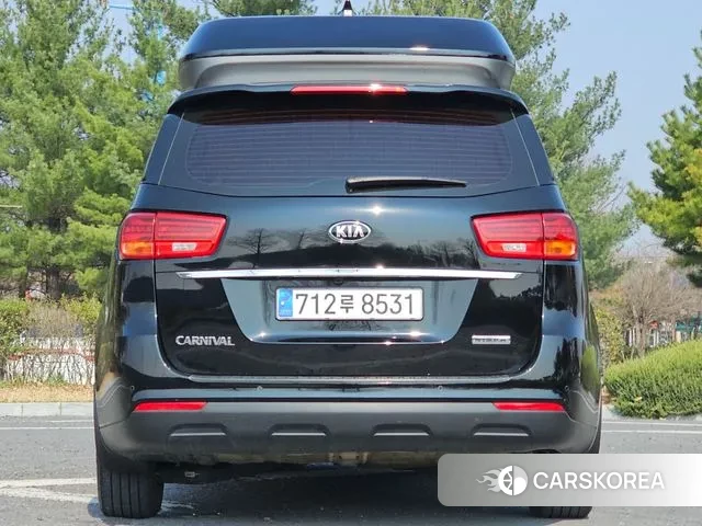 Kia The New Carnival id 3004490 из Кореи 13