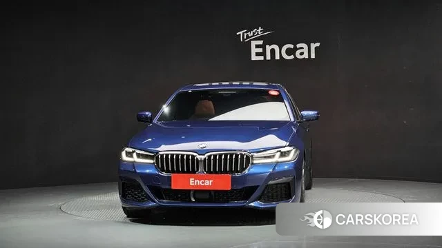 BMW 5 Series (G30) id 2999646 из Кореи 13