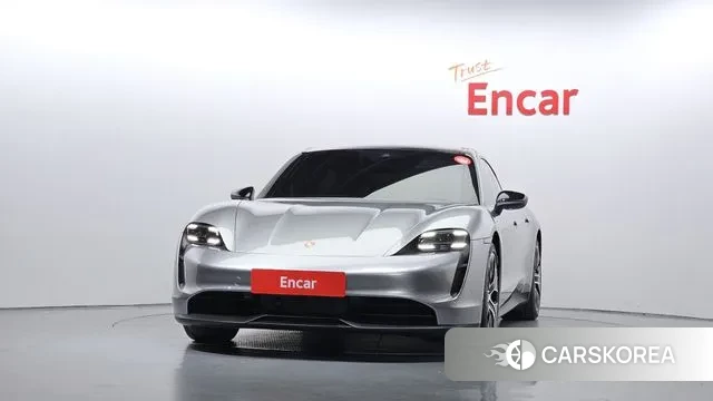 Porsche Taycan id 3355857 из Кореи 13