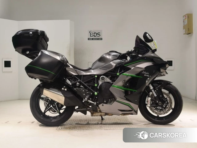 Проданный Kawasaki NINJA H2 SX SE plus 2019 из Японии, фото 3