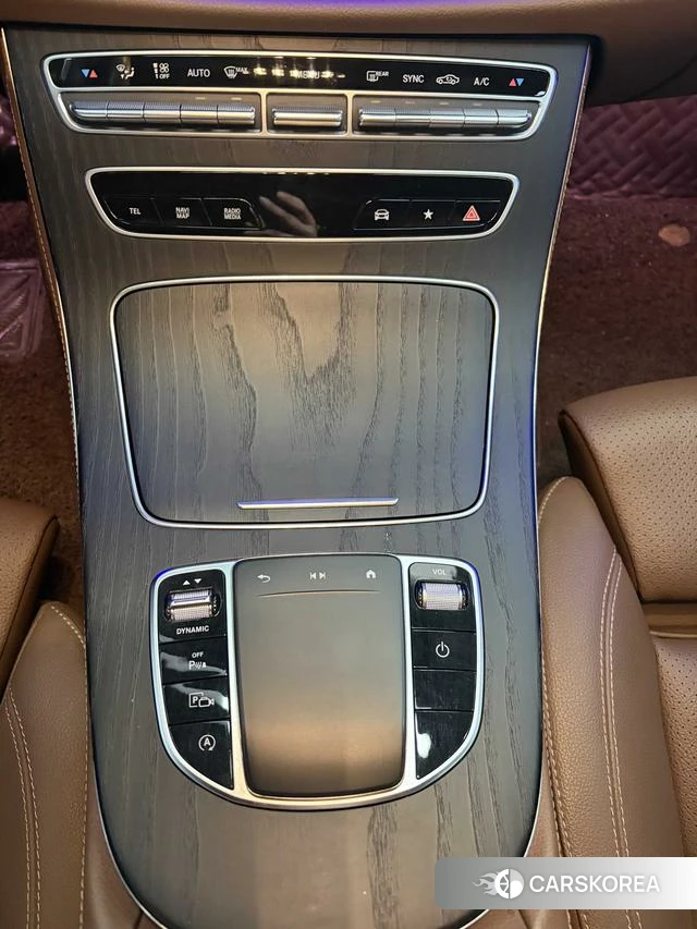 Mercedes-Benz E-class id 4272448 из Китая 17