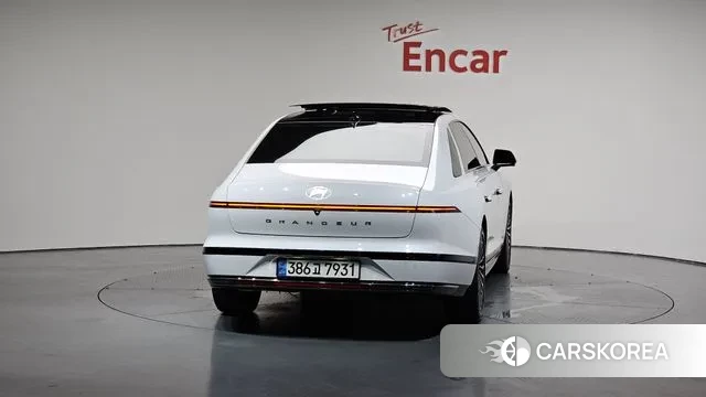 Hyundai Grandeur Hybrid (GN7) id 3047717 из Кореи 13