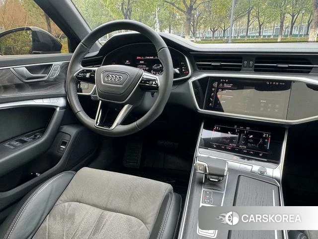 Audi A6L id 4348808 из Китая 8