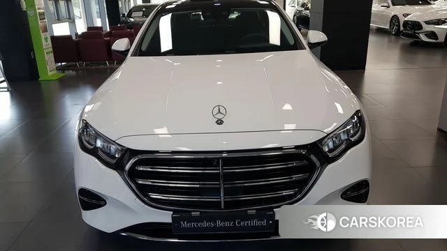 Mercedes-Benz E-Class W214 id 4892623 из Кореи 11
