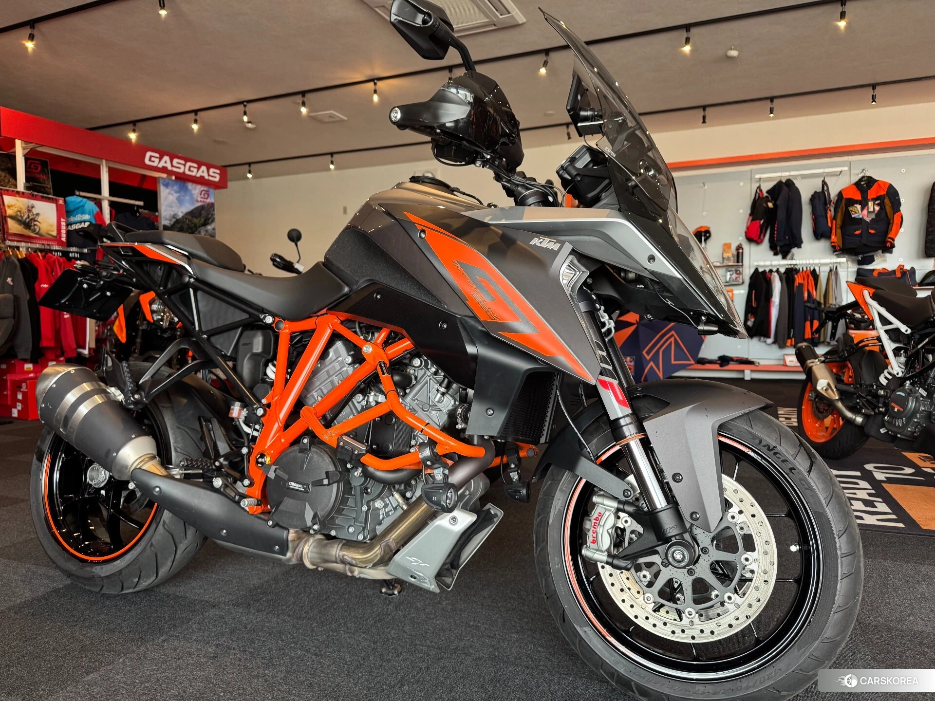 Проданный KTM 1290 SUPER DUKE GT 2017 из Японии, фото 4
