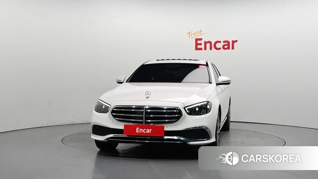 Mercedes-Benz E-Class W213 id 4523864 из Кореи 23