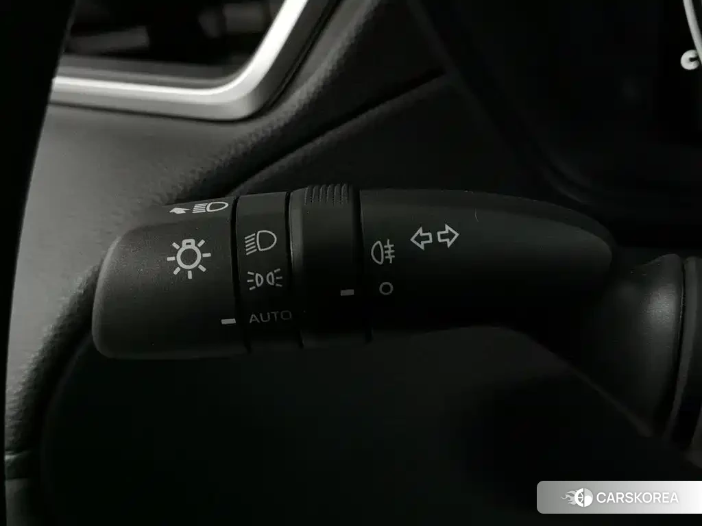 Toyota Corolla id 4589403 из Китая 17