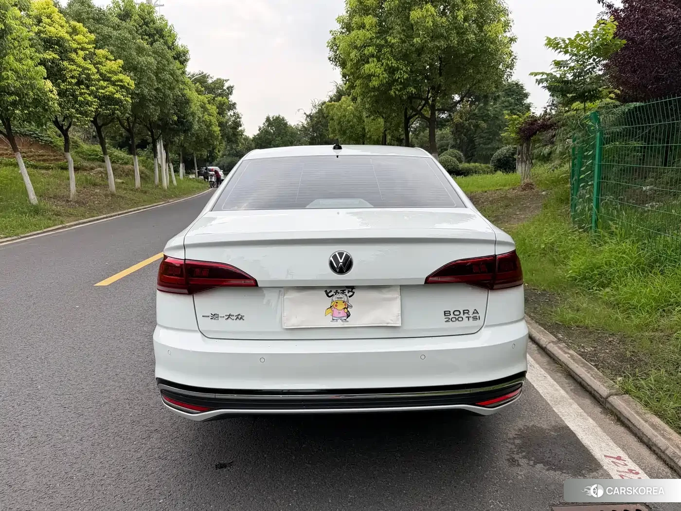 Volkswagen Bora 2023 Белый из Китая, фото 5