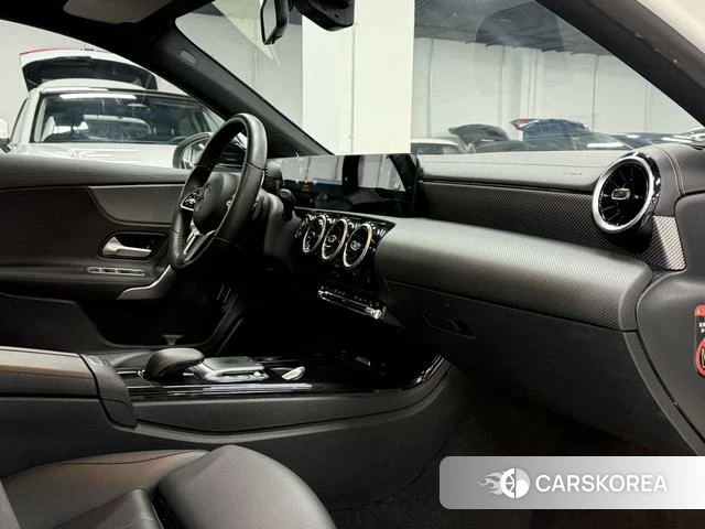 Mercedes-Benz Class A id 4263214 из Китая 15