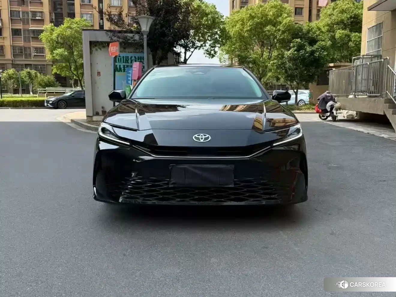 Toyota Camry 2025 Черный из Китая, фото 3