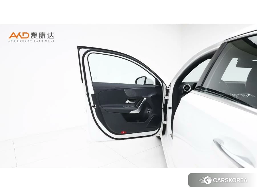 Mercedes-Benz A-Class 2022 Белый из Китая, фото 3