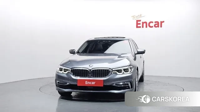 BMW 5 Series (G30) id 3692053 из Кореи 13