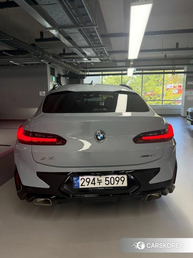 BMW X4 (G02) 2024 Небесно-голубой из Кореи, фото 3