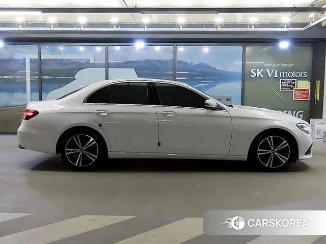Mercedes-Benz E-Class W213 id 3464046 из Кореи 13