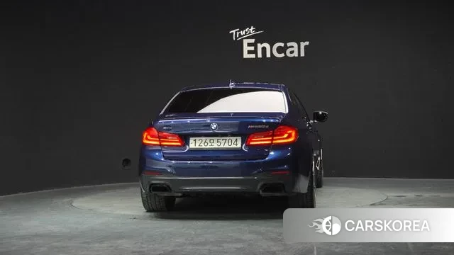 BMW 5 Series (G30) id 3583001 из Кореи 13