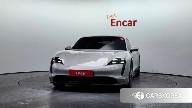 Porsche Taycan id 4179533 из Кореи 13