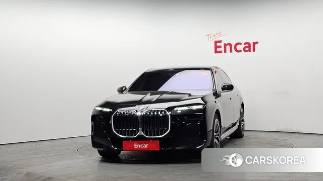 BMW 7 Series (G70) id 3633885 из Кореи 13