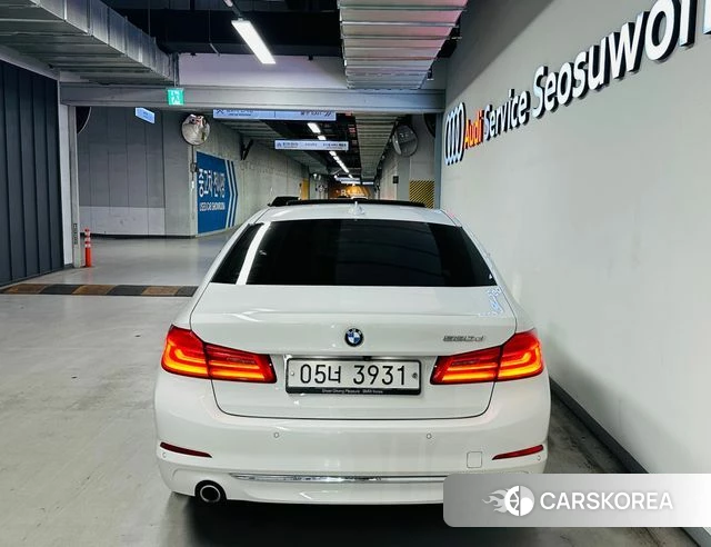 BMW 5 Series (G30) id 4233086 из Кореи 13