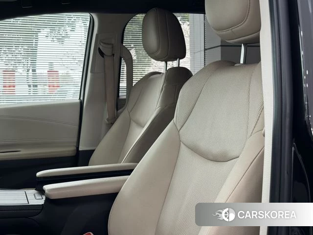 Toyota Saina id 4314770 из Китая 20