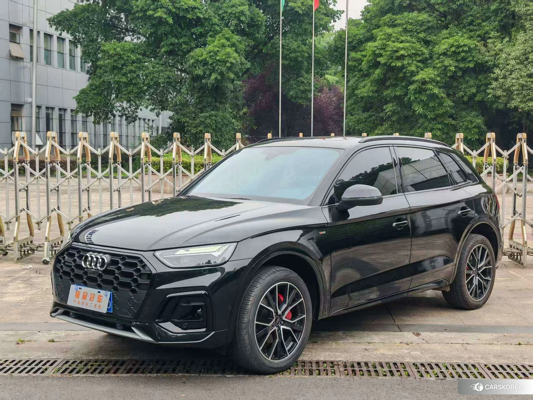Audi Q5L id 4461751 из Китая 7