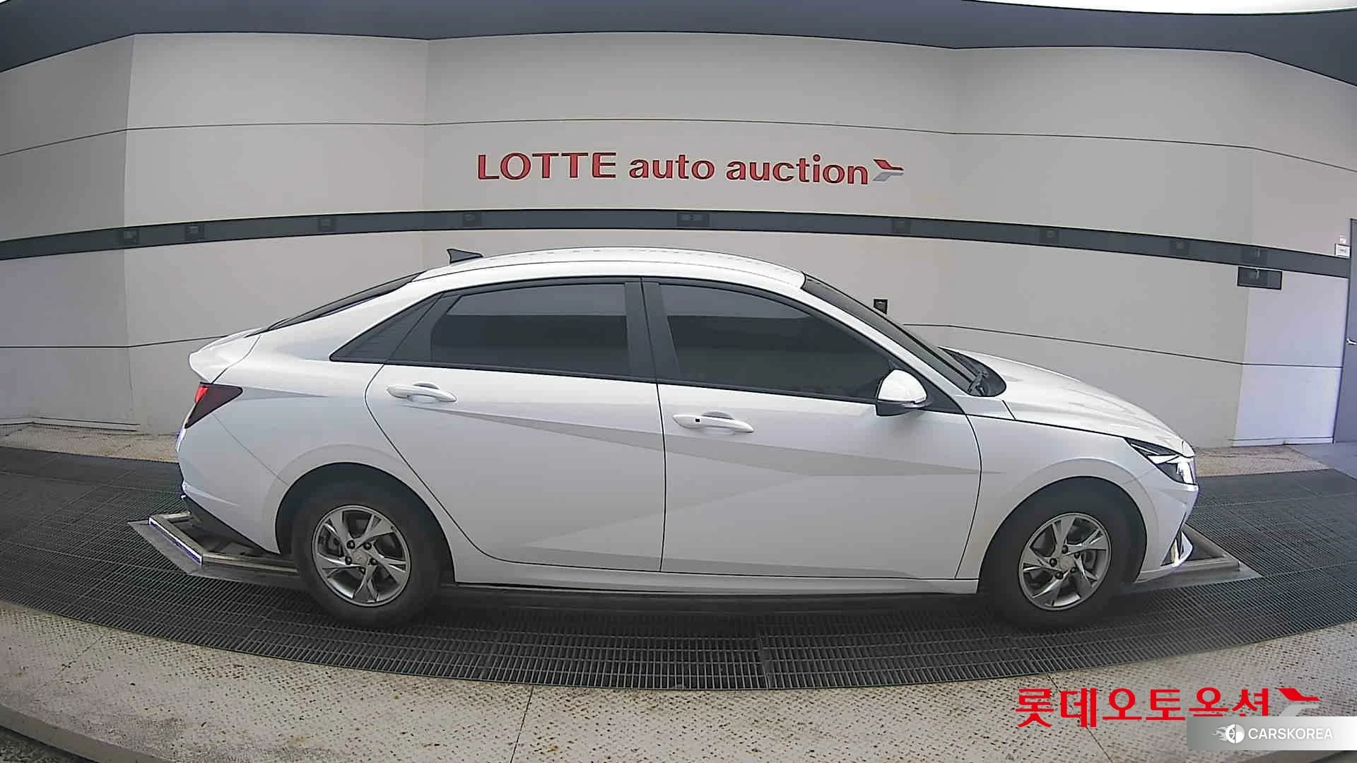 Hyundai Avante id 4902526 из Кореи 23