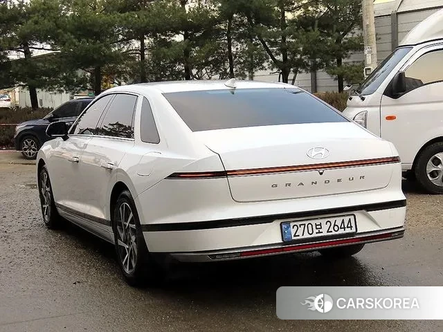 Hyundai Grandeur (GN7) id 3523983 из Кореи 13