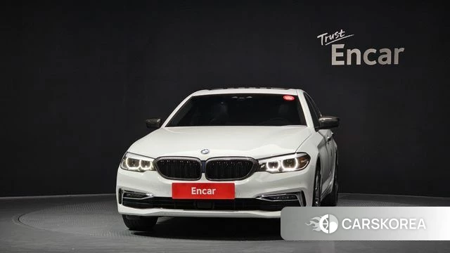 BMW 5 Series (G30) id 4586809 из Кореи 13