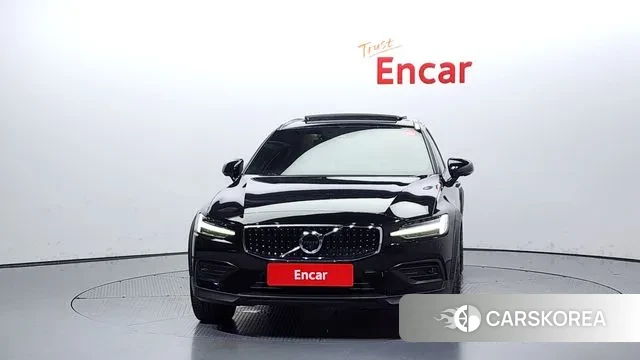 Volvo V60 Cross-Country 2nd Generation id 3117500 из Кореи 13