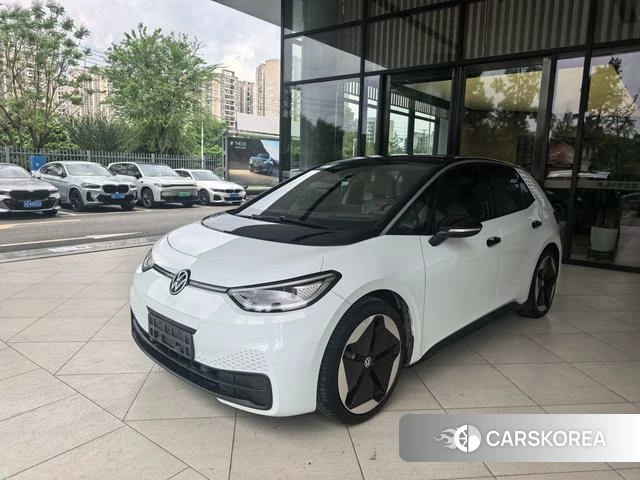 Volkswagen ID.3 2022 Белый из Китая, фото 3