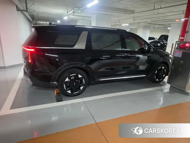 Kia The New Carnival 4th Generation 2025 Черный из Кореи, фото 3