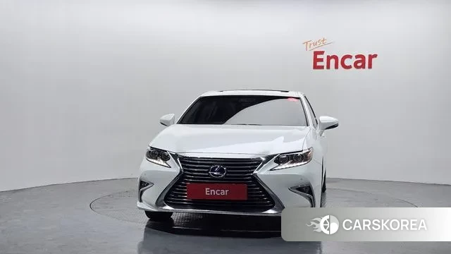 Lexus New ES300h id 3434757 из Кореи 13