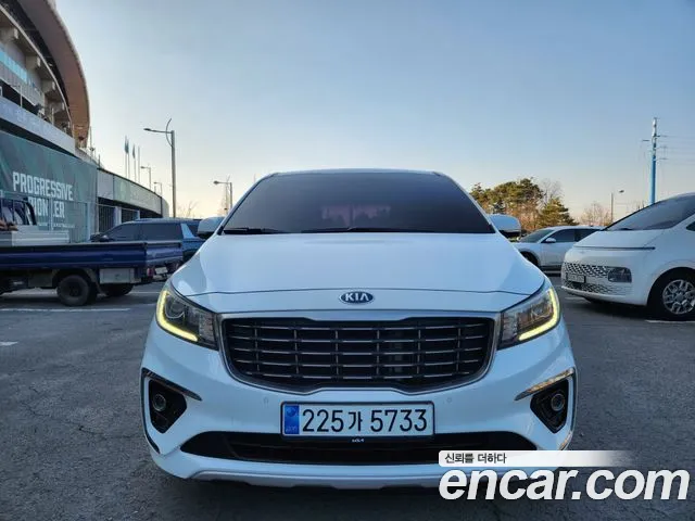 Kia The New Carnival id 2438279 из Кореи 13