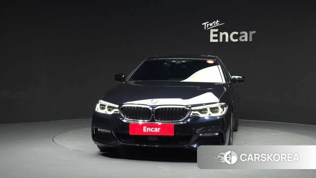 BMW 5 Series (G30) id 4543754 из Кореи 13