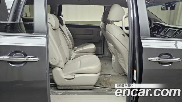 Kia The New Carnival id 2557014 из Кореи 13