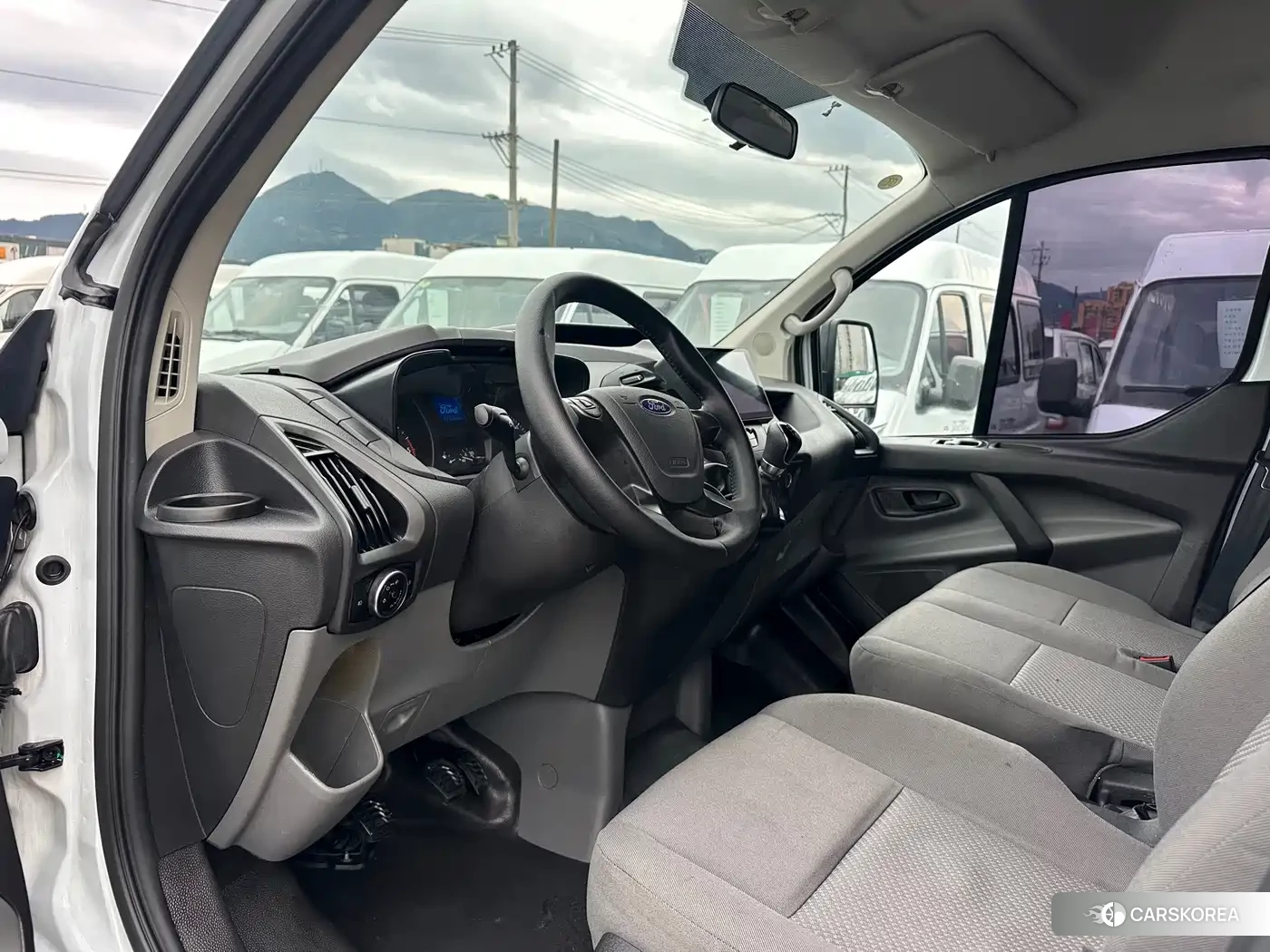 Ford Transit 2023 Белый из Китая, фото 4