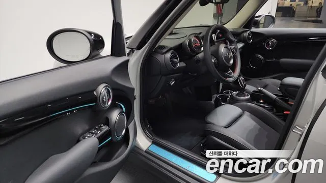 Mini Cooper S id 2663839 из Кореи 13