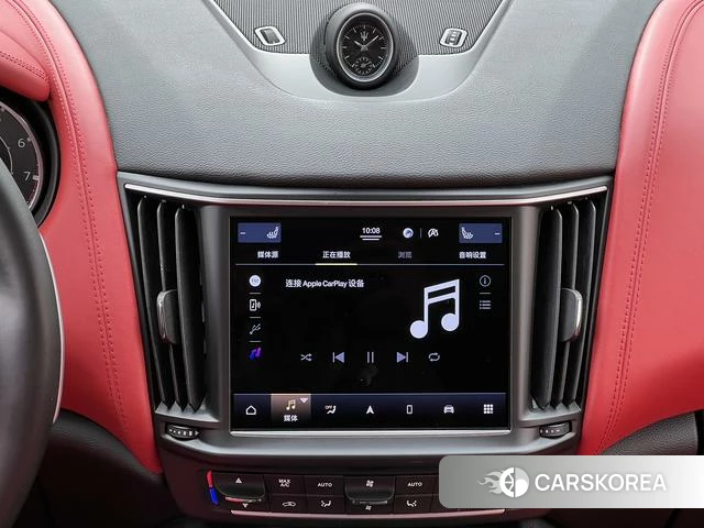 Maserati Levante id 4219592 из Китая 17