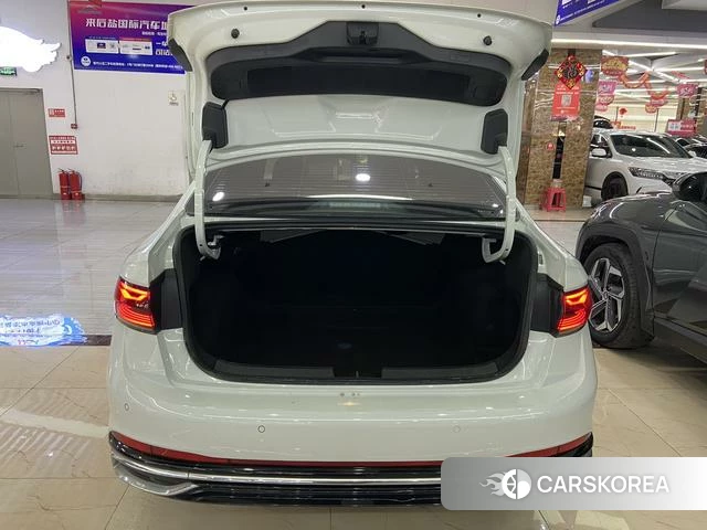 Volkswagen Sagitar id 4276139 из Китая 16