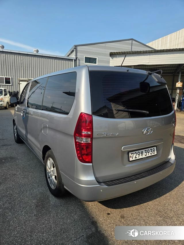 Hyundai The New Grand Starex id 4581725 из Кореи 13