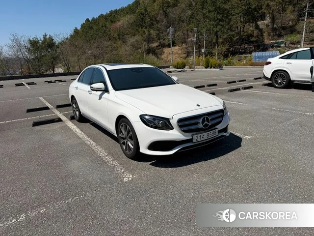 Mercedes-Benz E-Class W213 2019 Белый из Кореи, фото 3