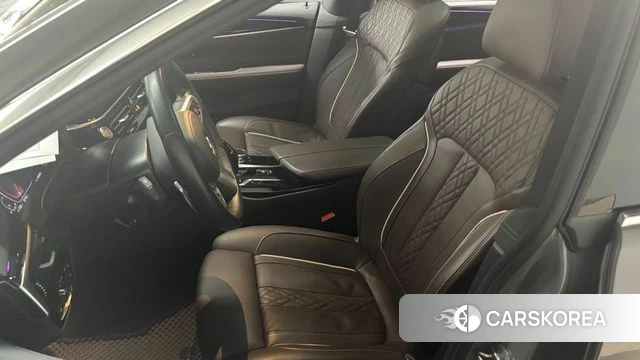 BMW 6 Series GT (G32) 2022 Серебристо-серый из Кореи, фото 3