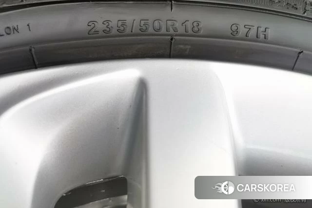 Infiniti QX30 id 4211375 из Китая 16